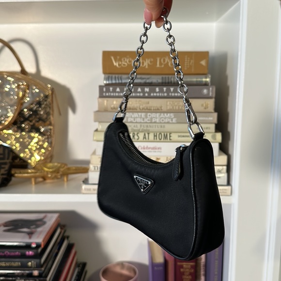 Limited Edition PRADA Mini Nylon - Picture 2 of 10